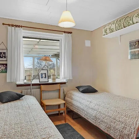 3 Bedroom In Holiday home