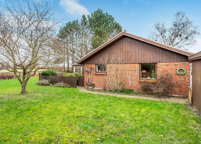 Vakantiehuis 3 Bedroom In *